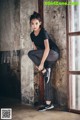 Beautiful Yoon Ae Ji poses glamor in gym fashion photos (56 photos) P46 No.1a2c0c