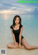 Beautiful Park Soo Yeon in the beach fashion picture in November 2017 (222 photos) P160 No.ebdd69